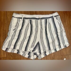 Torrid Shorts Womens 16 Cream Black Striped Hi Rise Linen Preppy Beach Coastal
